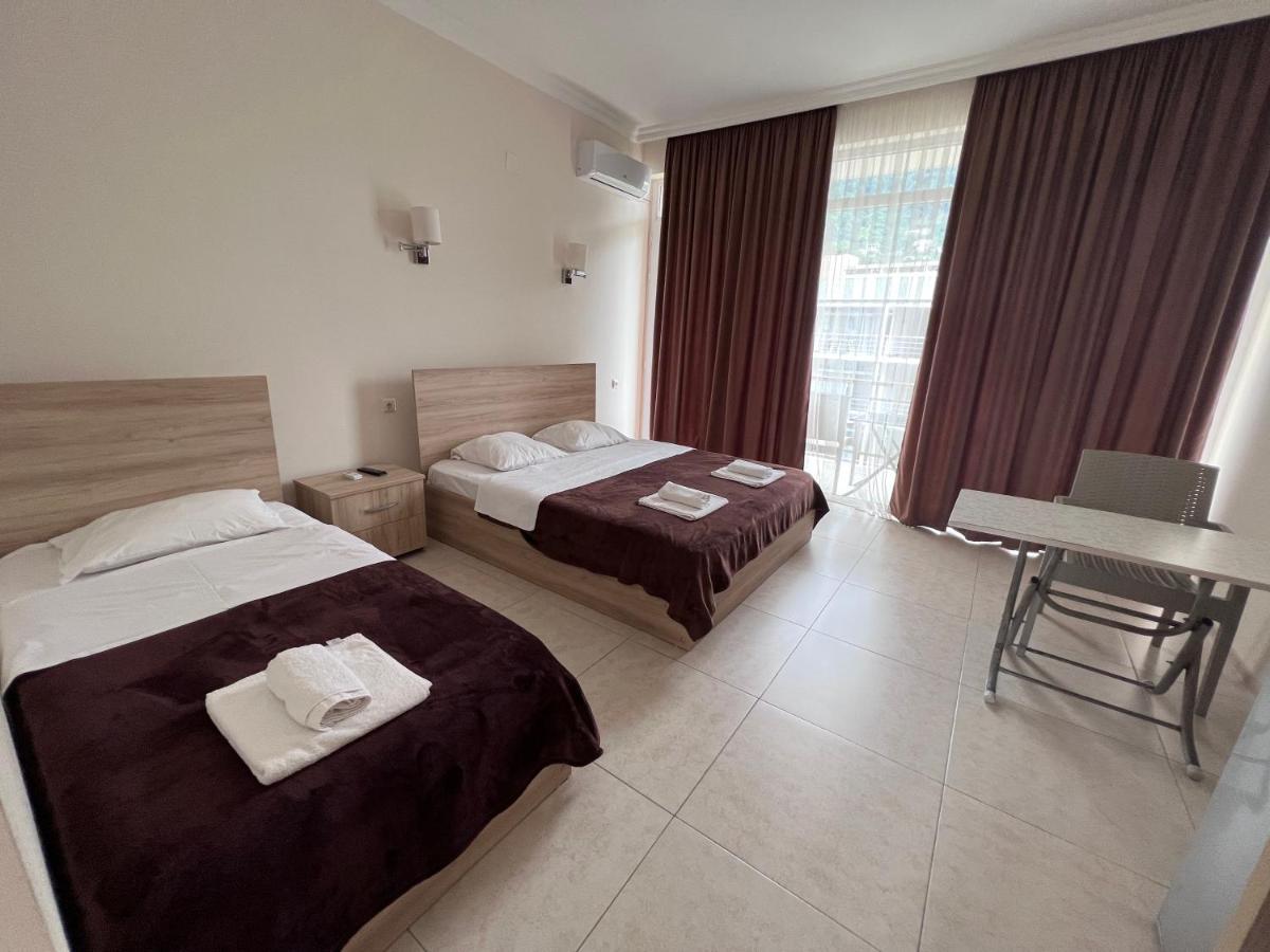 Sunshine Hotel Kvariati Eksteriør bilde