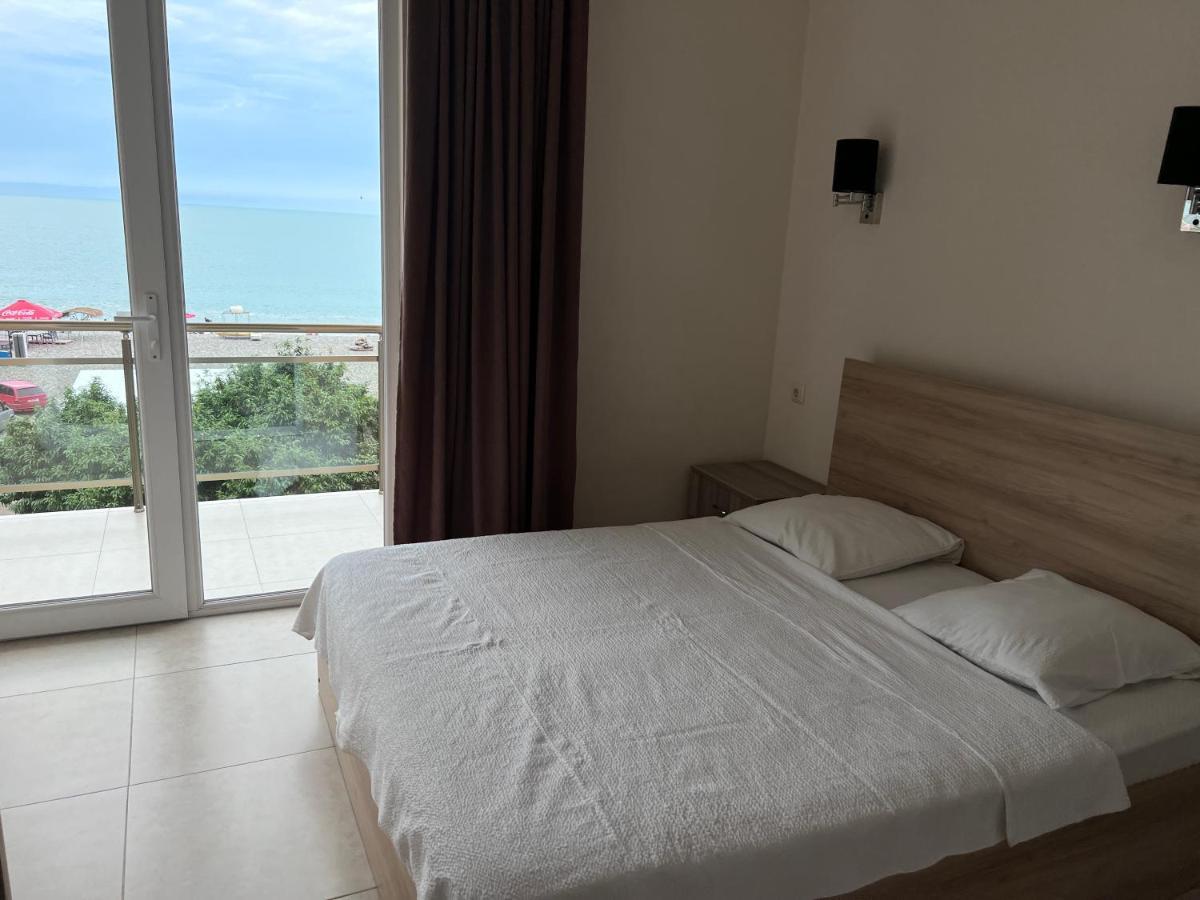 Sunshine Hotel Kvariati Eksteriør bilde